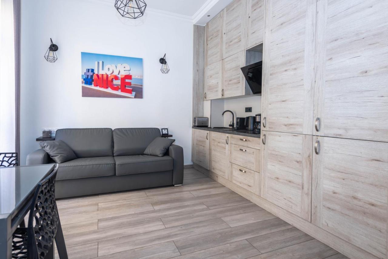 Nice Centre Flat - Modern, Quiet And Brand New Екстер'єр фото