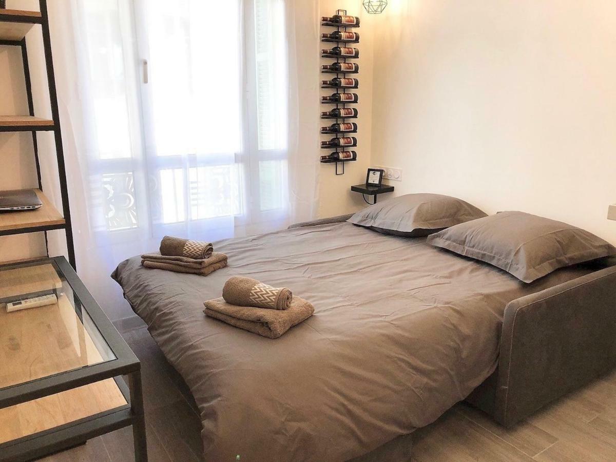 Nice Centre Flat - Modern, Quiet And Brand New Екстер'єр фото