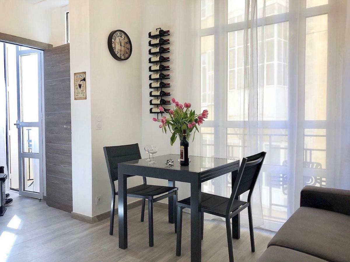 Nice Centre Flat - Modern, Quiet And Brand New Екстер'єр фото
